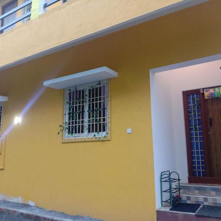Thendral Homestay Pondicherry Esterno foto